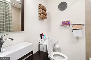 1638 N 5th St, Philadelphia, PA 19122 - Photo 6