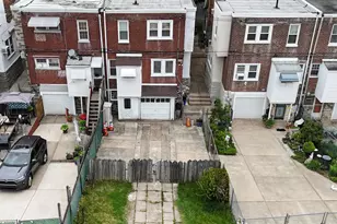 986 E Godfrey Ave, Philadelphia, PA 19124 - Photo 30