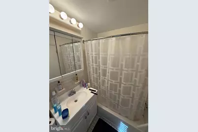 559 N 16th Street #2R, Philadelphia, PA 19130 - Photo 8