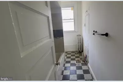 5318 W Girard Avenue, Philadelphia, PA 19131 - Photo 12