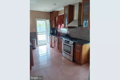838 Glenview Street, Philadelphia, PA 19111 - Photo 44