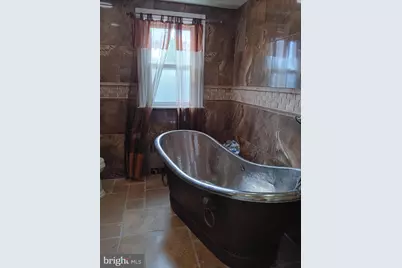 838 Glenview Street, Philadelphia, PA 19111 - Photo 18