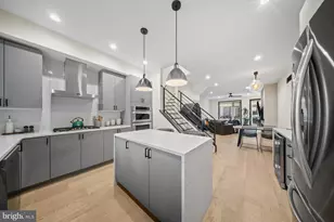 1742 N Hope St, Philadelphia, PA 19122 - Photo 4