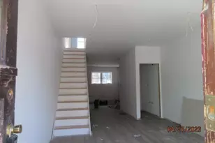929 Cantrell St, Philadelphia, PA 19148 - Photo 2