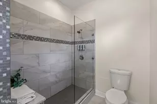 1222 N Myrtlewood St, Philadelphia, PA 19121 - Photo 40