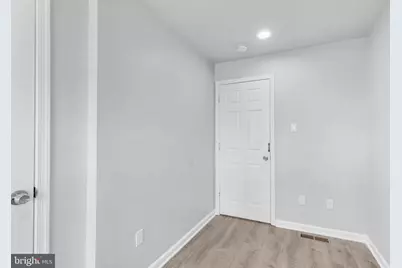 69 E Slocum Street, Philadelphia, PA 19119 - Photo 10