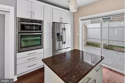 1019 S 6th Street, Philadelphia, PA 19147 - Photo 12