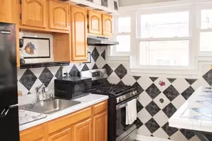 7925 Michener Ave, Philadelphia, PA 19150 - Photo 14