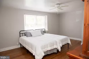 7925 Michener Ave, Philadelphia, PA 19150 - Photo 16
