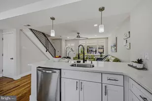 7525 Dickens Pl, Philadelphia, PA 19153 - Photo 8