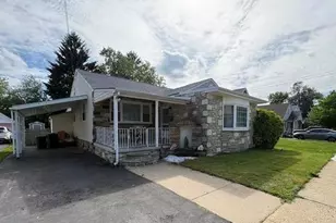 712 Benson St, Philadelphia, PA 19111 - Photo 2
