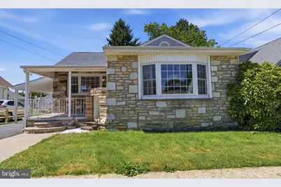 712 Benson Street, Philadelphia, PA 19111 - Photo 2