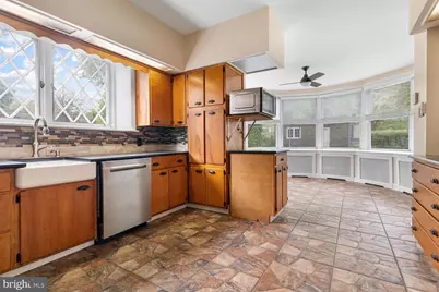 825 E Haines Street, Philadelphia, PA 19138 - Photo 26