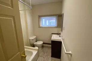 3734 N Sydenham St, Philadelphia, PA 19140 - Photo 4