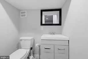 5447 Willows Ave, Philadelphia, PA 19143 - Photo 24