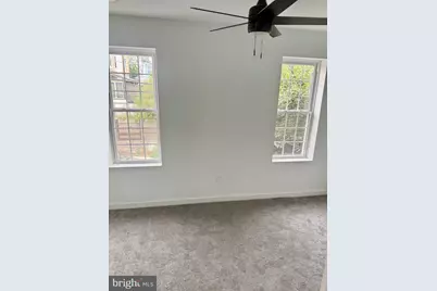 912 N 30th Street, Philadelphia, PA 19130 - Photo 12