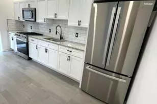 912 N 30th St, Philadelphia, PA 19130 - Photo 2
