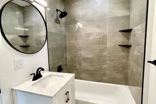 912 N 30th St, Philadelphia, PA 19130 - Photo 12