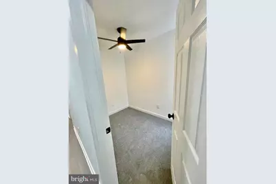 912 N 30th Street, Philadelphia, PA 19130 - Photo 8