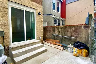 912 N 30th St, Philadelphia, PA 19130 - Photo 22