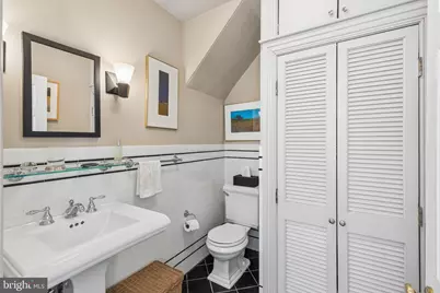 2206 Locust Street, Philadelphia, PA 19103 - Photo 18