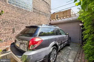 2206 Locust St, Philadelphia, PA 19103 - Photo 40