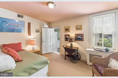 2206 Locust Street, Philadelphia, PA 19103 - Photo 30