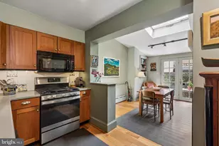 2206 Locust St, Philadelphia, PA 19103 - Photo 10