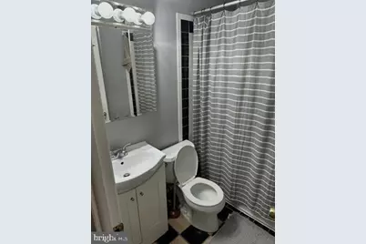 1817 S 11th Street #2, Philadelphia, PA 19148 - Photo 6