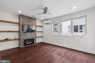 752 S Hicks St, Philadelphia, PA 19146 - Photo 8