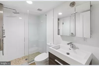 752 S Hicks Street, Philadelphia, PA 19146 - Photo 24