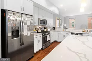 1434 S Lawrence Terrace, Philadelphia, PA 19148 - Photo 10