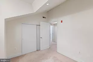 1 Academy Cir, Philadelphia, PA 19146 - Photo 24