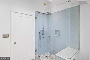 1 Academy Cir, Philadelphia, PA 19146 - Photo 22