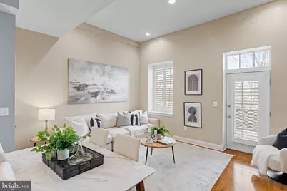 1 Academy Circle #302, Philadelphia, PA 19146 - Photo 6