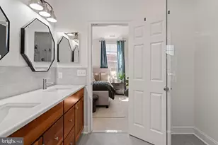 406 Regatta Dr, Philadelphia, PA 19146 - Photo 36