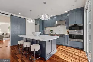 406 Regatta Dr, Philadelphia, PA 19146 - Photo 4