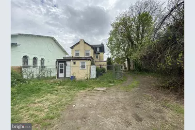 321 E Price Street, Philadelphia, PA 19144 - Photo 44