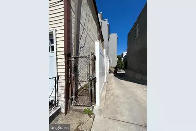 2020 Tulip Street, Philadelphia, PA 19125 - Photo 12