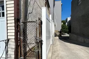 2020 Tulip St, Philadelphia, PA 19125 - Photo 12