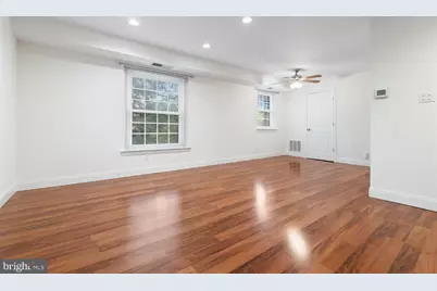 4000 Gypsy Lane #531, Philadelphia, PA 19129 - Photo 8