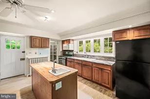 7700 Lincoln Dr, Philadelphia, PA 19118 - Photo 18