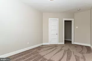 900 Marcella St, Philadelphia, PA 19124 - Photo 8