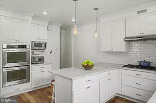 203 E Gowen Ave, Philadelphia, PA 19119 - Photo 22