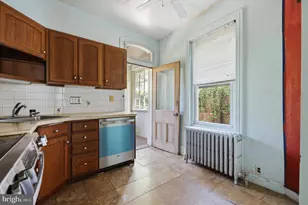 3915 Cresson St, Philadelphia, PA 19127 - Photo 4