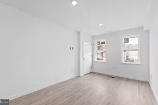 917 N 43rd St, Philadelphia, PA 19104 - Photo 12