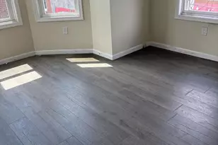 810 W Somerset St, Philadelphia, PA 19133 - Photo 6