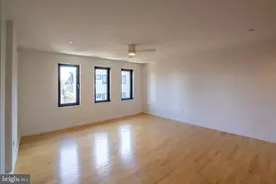 152 W Laurel St, Philadelphia, PA 19123 - Photo 10