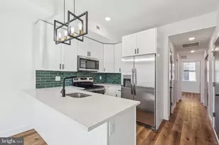 415 W York St, Philadelphia, PA 19133 - Photo 2