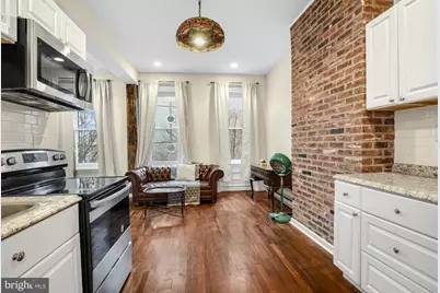 618 N 40th Street #3, Philadelphia, PA 19104 - Photo 2